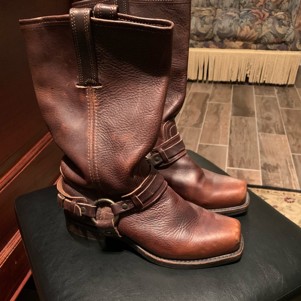 Frye Harness 12R Women boots